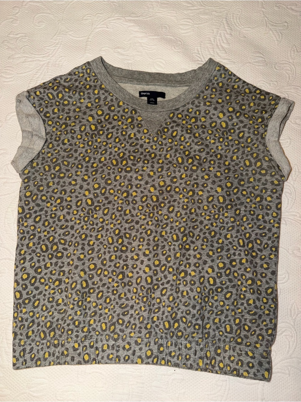 GAP Girls' Gray Short Sleeve Top with Yellow Leopard Print